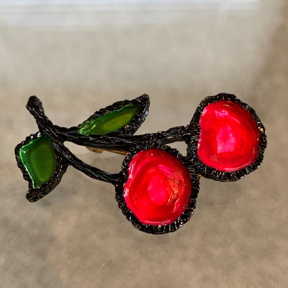Vintage Cherry Pin - Picture 11 of 16